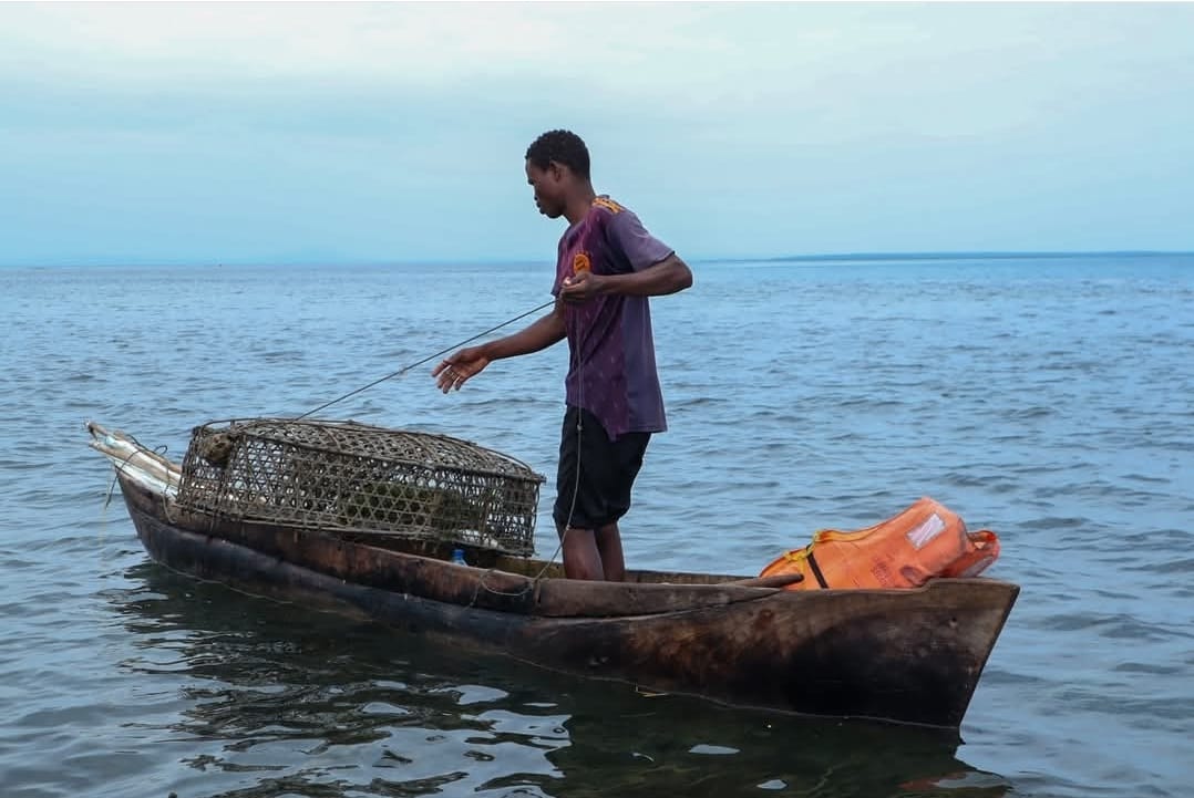 Fishermen using sustainable fishing practices